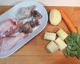 Foto del paso 1 de la receta: Caldo para sopa