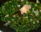 A picture of step 3 of Chinese samosay.