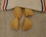 Foto del paso 4 de la receta: Pasta casera, para animarse y superarse. Un manjar económico