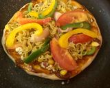 ম্যাগি পিজ্জা(Maggi pizza recipe in Bengali) রেসিপির ধাপ 5 ছবি