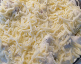 Foto del paso 7 de la receta: Coliflor gratinada con salchichas y salsa de queso