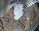 A picture of step 3 of Oreo Chocolate Swiss Rolls.