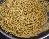 સેવ (Sev Recipe in Gujarati) રેસીપી સ્ટેપ5ફોટો