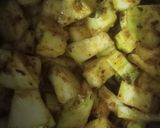 लौकी की सब्जी,बेसन बाली (Lauki ki sabzi besan wali recipe in hindi) रेसिपी चरण 2 फोटो