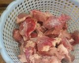 A picture of step 1 of Sindhi beef biryani.