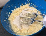 Foto langkah ke 3 dari resep Palm Cheese Cookies.