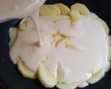Hình bước làm 2 của món Bánh Táo không cần lò nướng 🍎