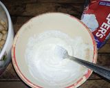 A picture of step 2 of Fruits creamy salad.
