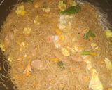 Foto langkah ke 6 dari resep Bihun jagung goreng.
