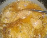 A picture of step 2 of Chicken aloo gravy.