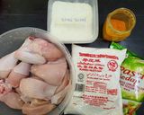 Gambar langkah 1 resipi Ayam goreng crispy.