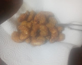 Foto del paso 3 de la receta: Bombones de langostinos crujientes con alioli express