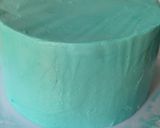 Foto del paso 9 de la receta: Ranita Birthday Cake relleno de compota de maracuyá y toronja