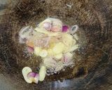 Foto langkah ke 2 dari resep Orak Arik Telur Buncis Wortel.