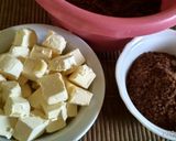 Meggyes tejfölös túrótorta kekszalapon recept fázis 4 fotója