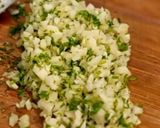 ગાર્લિક નાન (Garlic Nan Recipe In Gujarati) રેસીપી સ્ટેપ3ફોટો
