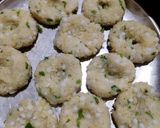 A picture of step 2 of Kodo Millet Dahivada.