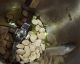 Foto del paso 5 de la receta: Albondias en salsa de almendras