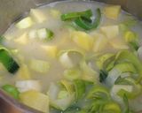 Foto del paso 4 de la receta: Porrusalda con bacalao
