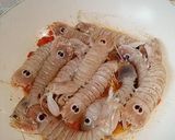 Foto del passaggio 2 della ricetta Spaghetti cicale di mare e pomodorini del piennolo (pomodorini del Vesuvio)