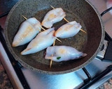 Foto del paso 8 de la receta: Chipirones frescos rellenos en salsa de cebolla y tikka curry
