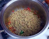 Foto del paso 2 de la receta: Lentejas pardinas al mix tandoori India con daditos de patatas