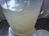 Agua saborizada de menta, limón y jengibre 🇺🇾
