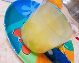 A picture of step 3 of Pineapple Grapes juice 🍇🍍.