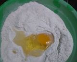 Foto langkah ke 4 dari resep Bolu Pisang Mekar.