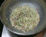 पीठला भाखरी (pithla bhakri recipe in Hindi) रेसिपी चरण 2 फोटो