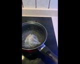 Foto del paso 1 de la receta: Baked beans con huevo poché