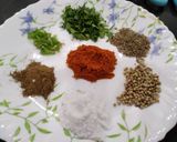 A picture of step 1 of Brinjal Pakora.