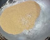 A picture of step 3 of Amaranth Popcorn.