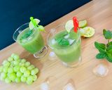A picture of step 3 of Grapes & Mint Cooler.