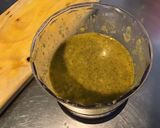 Une image de l'étape 6 de Sauce salade au citron confit, pesto de fanes epicé et melfor.
