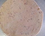 A picture of step 3 of Rajma Paratha.