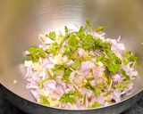 வாழைப்பூ கோலா உருண்டை🧆🧆(vaalaipoo kola urundai recipe in tamil) ரெசிபி ஸ்டேப் 2 புகைப்படம்