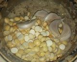 கையேந்திபவன் எம்டி சால்னா (Salna recipe in tamil) ரெசிபி ஸ்டேப் 2 புகைப்படம்