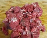 Vörösboros-gombás marhatokány recept fázis 1 fotója