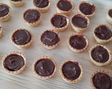Foto del paso 4 de la receta: Mini tartaletas de chocolate y frutos secos