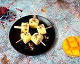 A picture of step 6 of Mango Malai Kulfi.