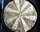 Foto del paso 3 de la receta: Tarta de zanahorias, verdeo espinaca y queso 🥕🧀