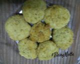 A picture of step 6 of Green Mung dal Dahi Vada.