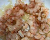Foto del paso 2 de la receta: Risotto de frutos de mar 🦐