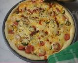 Foto langkah ke 6 dari resep Pizza homemade.