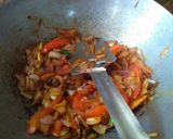 A picture of step 2 of Sahi matar paneer.