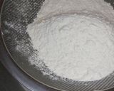 Foto del passaggio 1 della ricetta Cornetti sfogliati