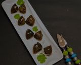 A picture of step 6 of Jowar-Methi Muthiya.