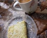 A picture of step 3 of Egg Cheese Pocket.