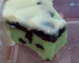 Foto langkah ke 3 dari resep Puding Pandan Oreo.